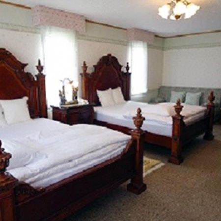 Petit Hotel Corinthian Rebun Экстерьер фото
