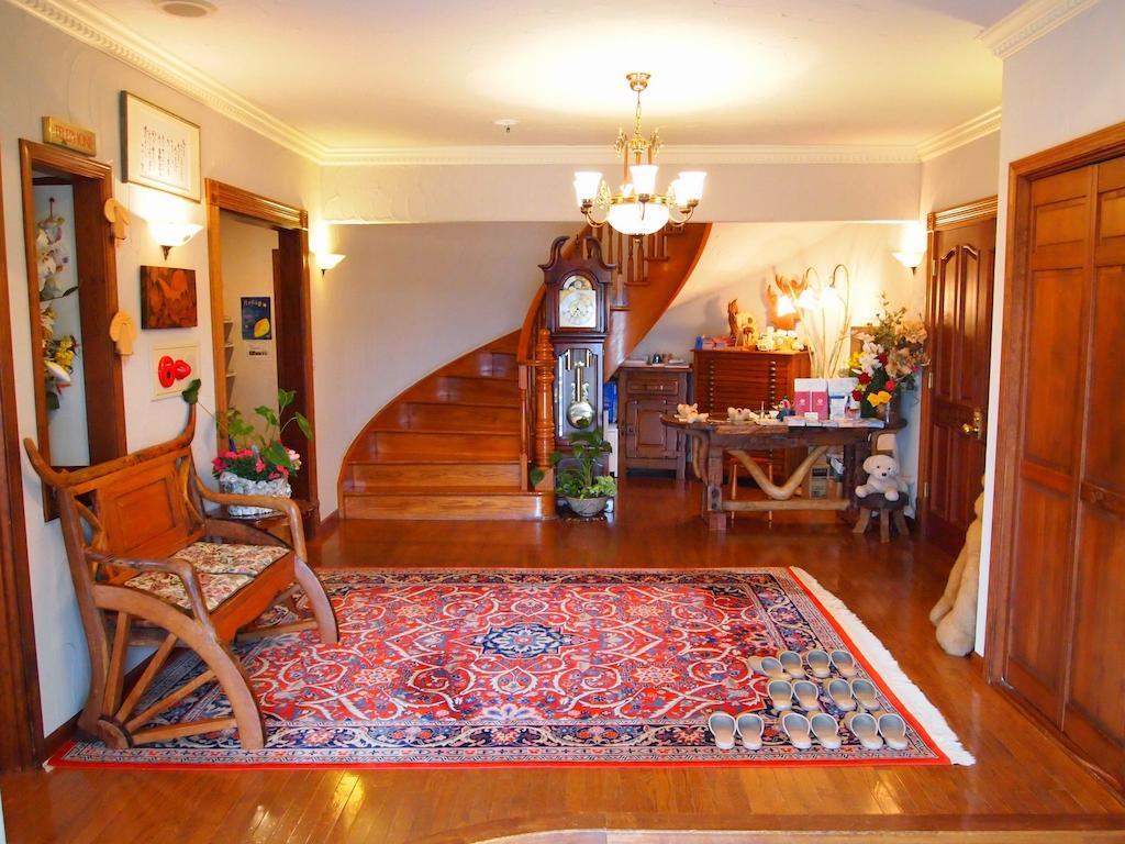 Petit Hotel Corinthian Rebun Экстерьер фото