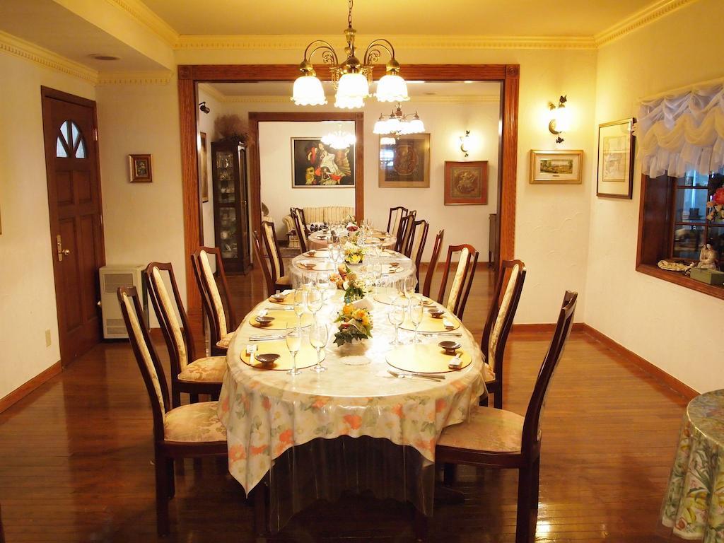 Petit Hotel Corinthian Rebun Экстерьер фото